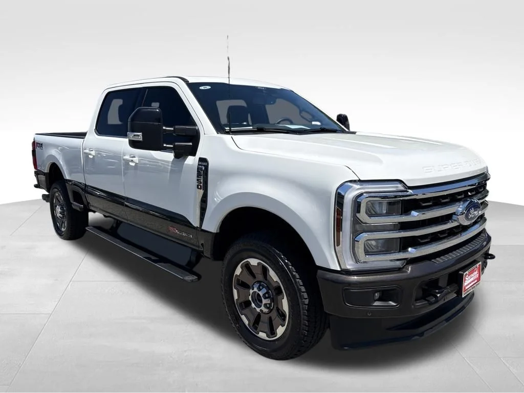 Used 2025 White Ford King Ranch image 9