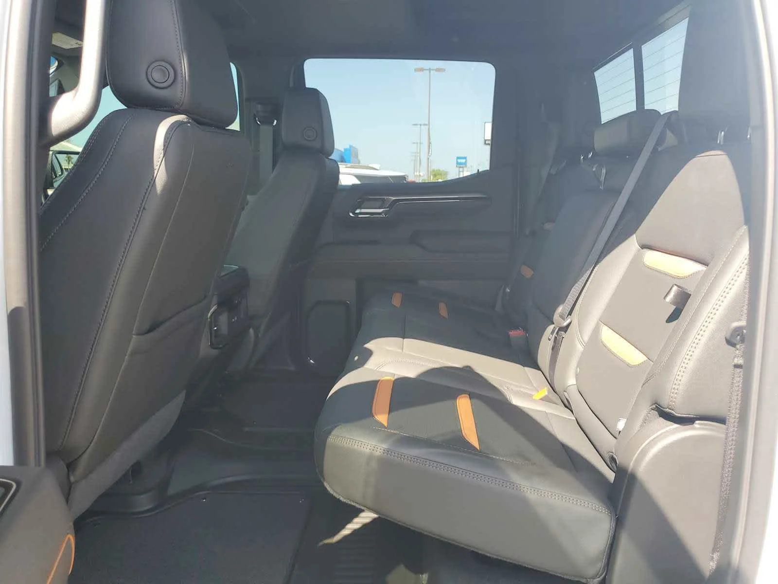 Used 2026 Summit White GMC AT4 image 13