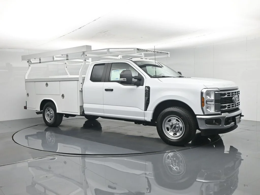New 2026 White Ford XL image 30