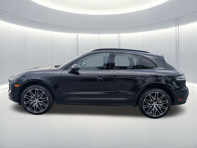 Used 2023 Black Porsche T image 3