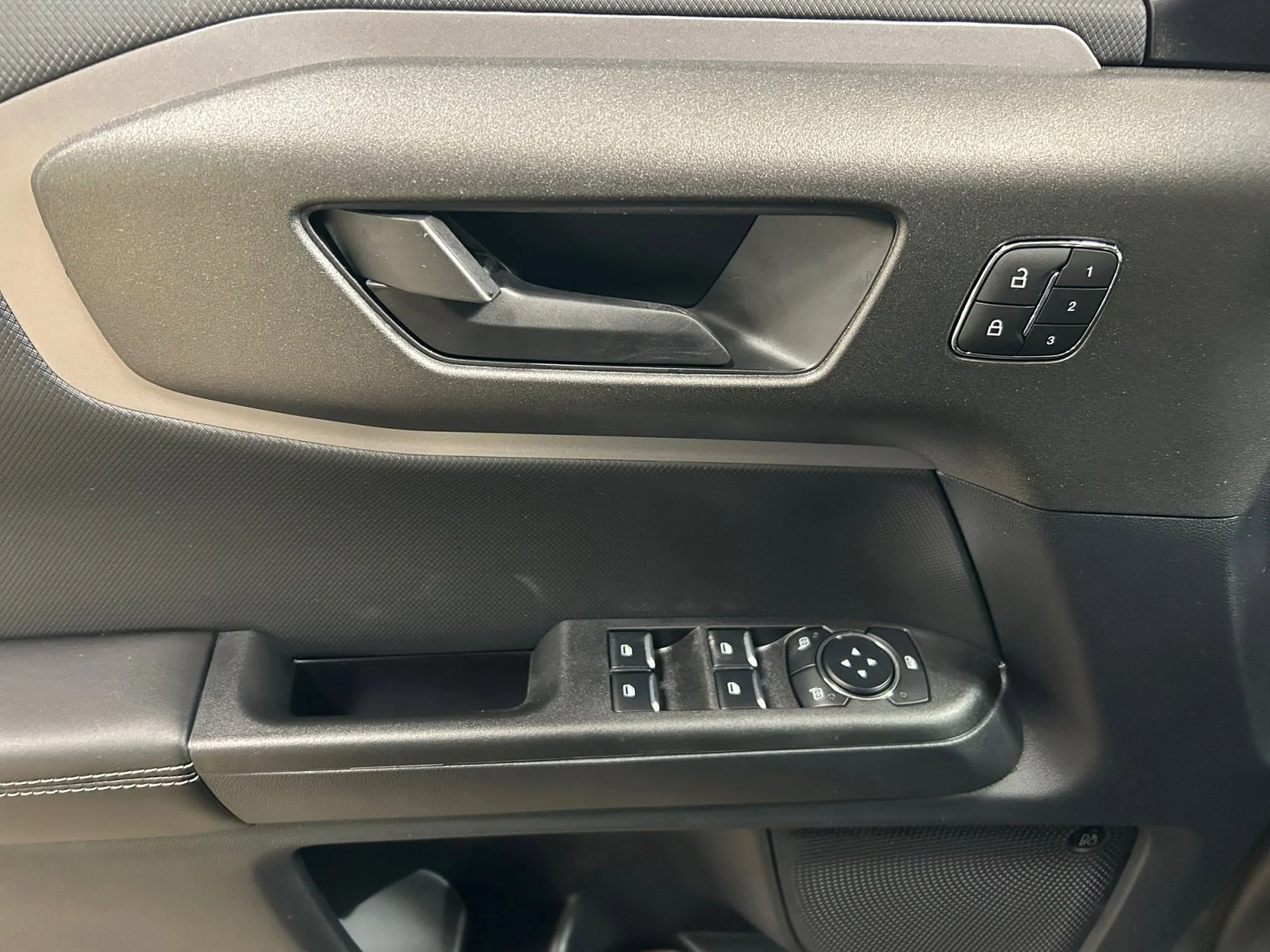 New 2026 Carbonized Grey Metallic Ford Outer Banks image 16