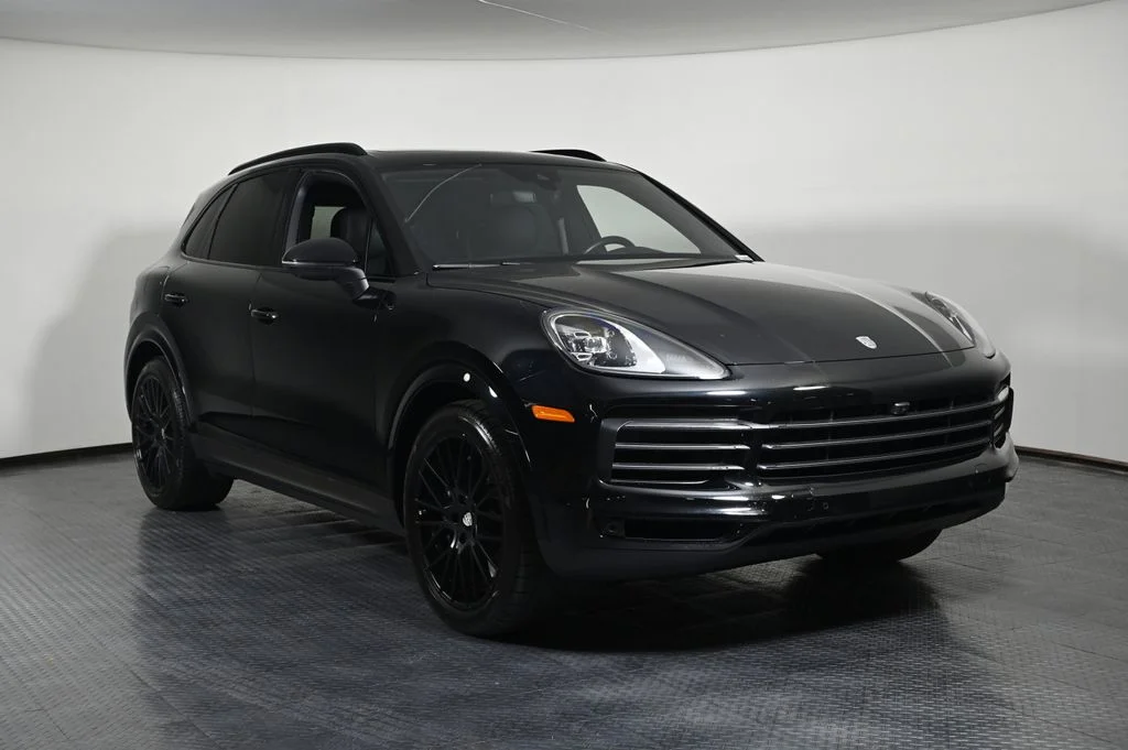 Used 2023 Chromite Black Metallic Porsche Platinum Edition image 9