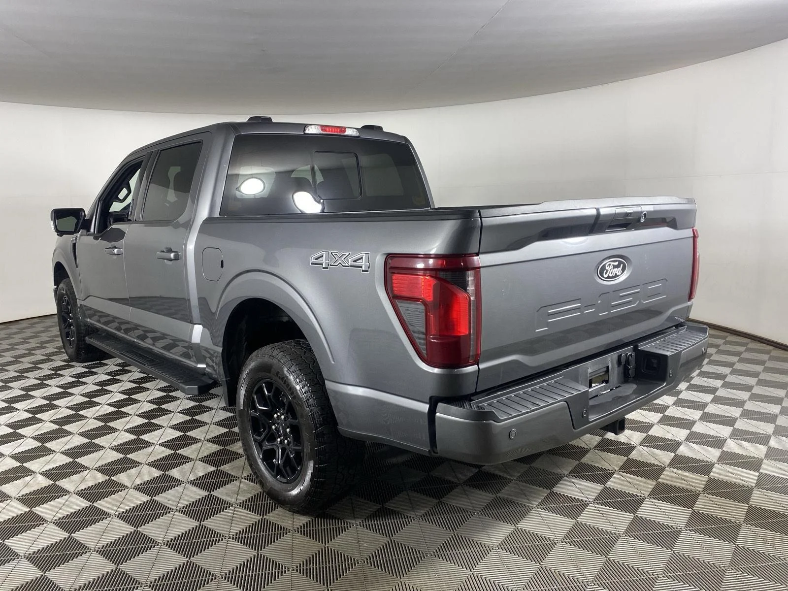Used 2024 Carbonized Gray Ford XLT image 15