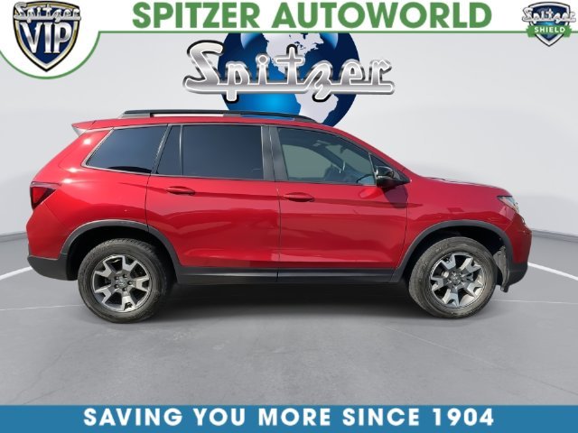 Used 2022 Radiant Red Metallic II Honda TrailSport image 17