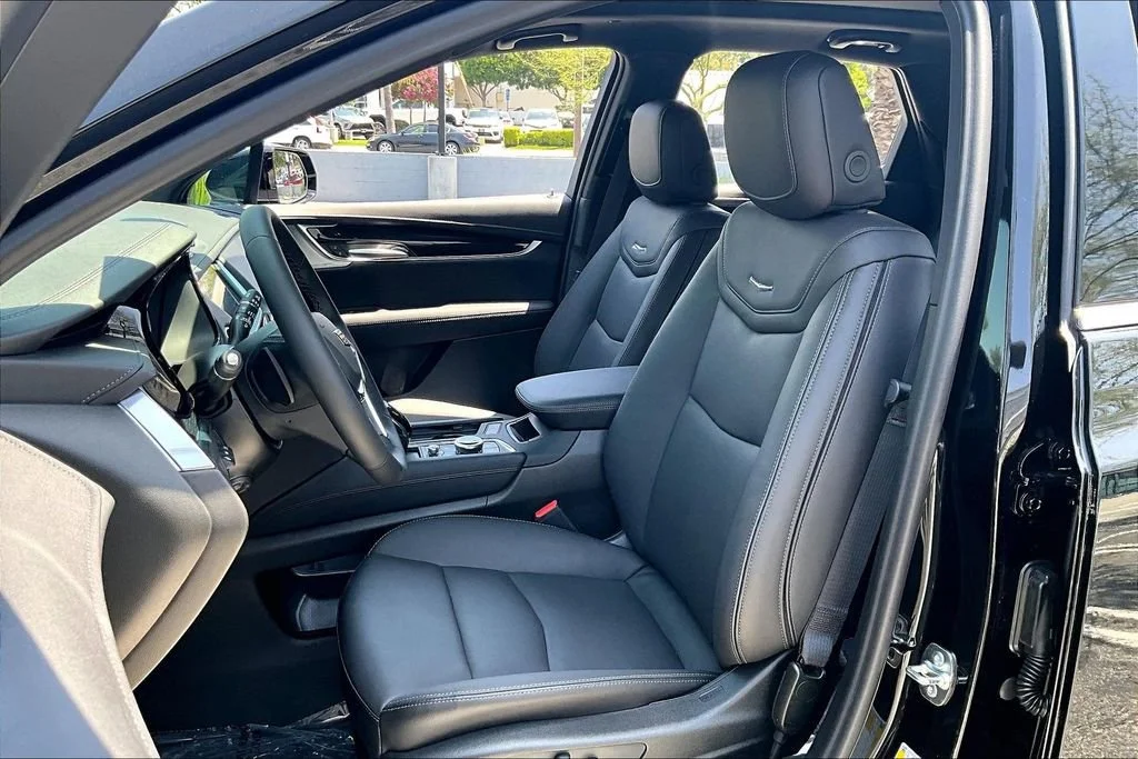 New 2026 Stellar Black Metallic Cadillac Premium Luxury image 12