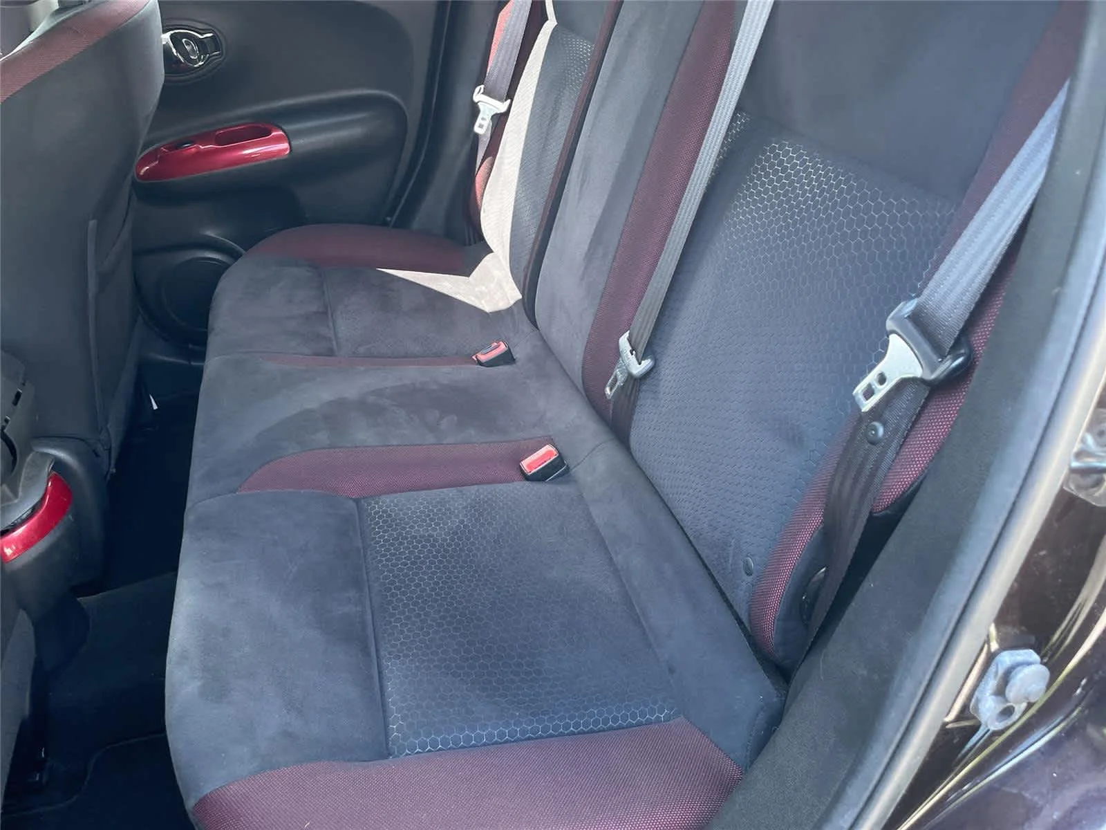 Used 2016 Bordeaux Black Nissan SV image 15
