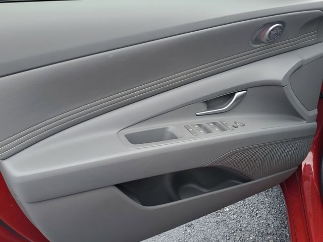 2025 Hyundai Elantra SEL - Photo 9