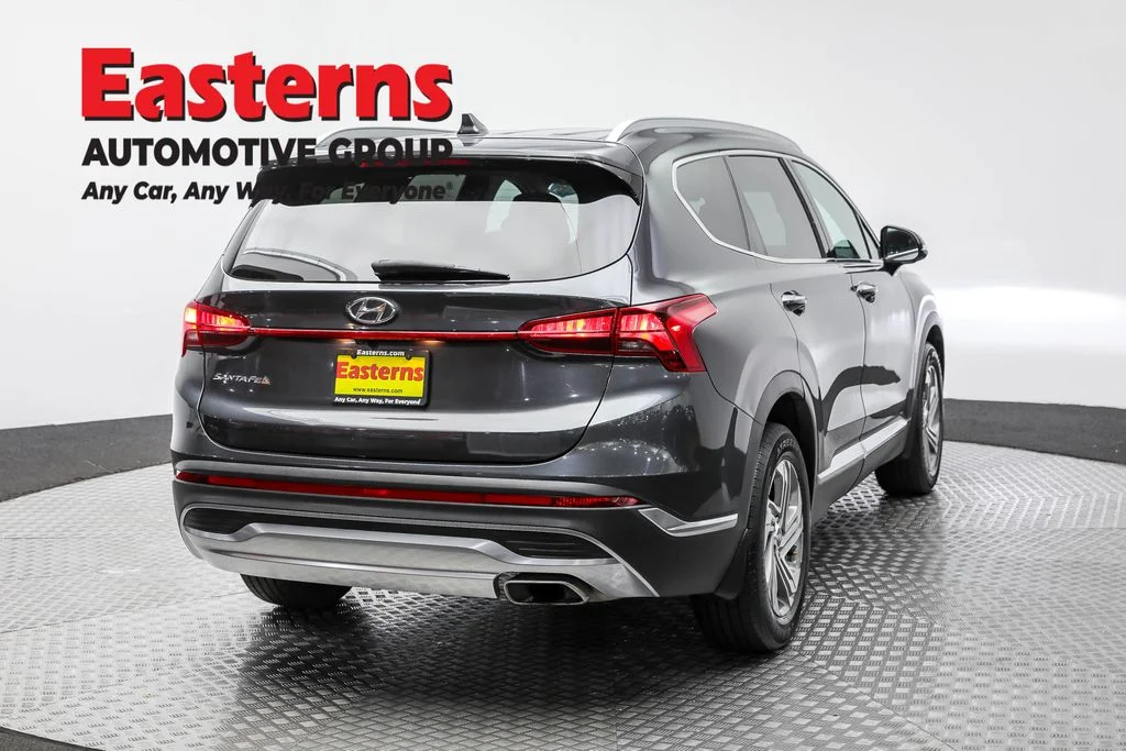 Used 2022 Gray Hyundai SEL image 5