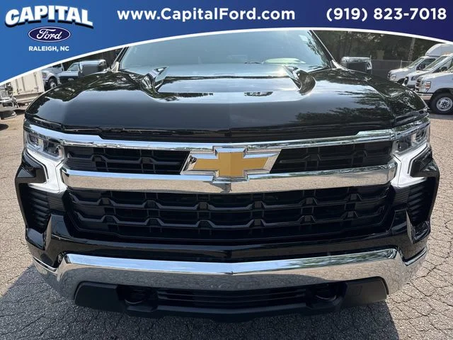 Used 2024 Black Chevrolet LT image 10
