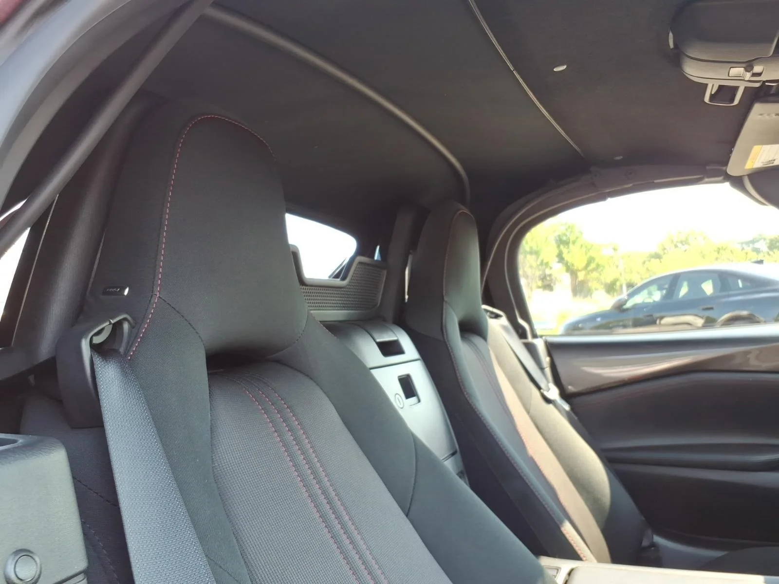 Used 2018 Machine Gray Mazda Club image 24