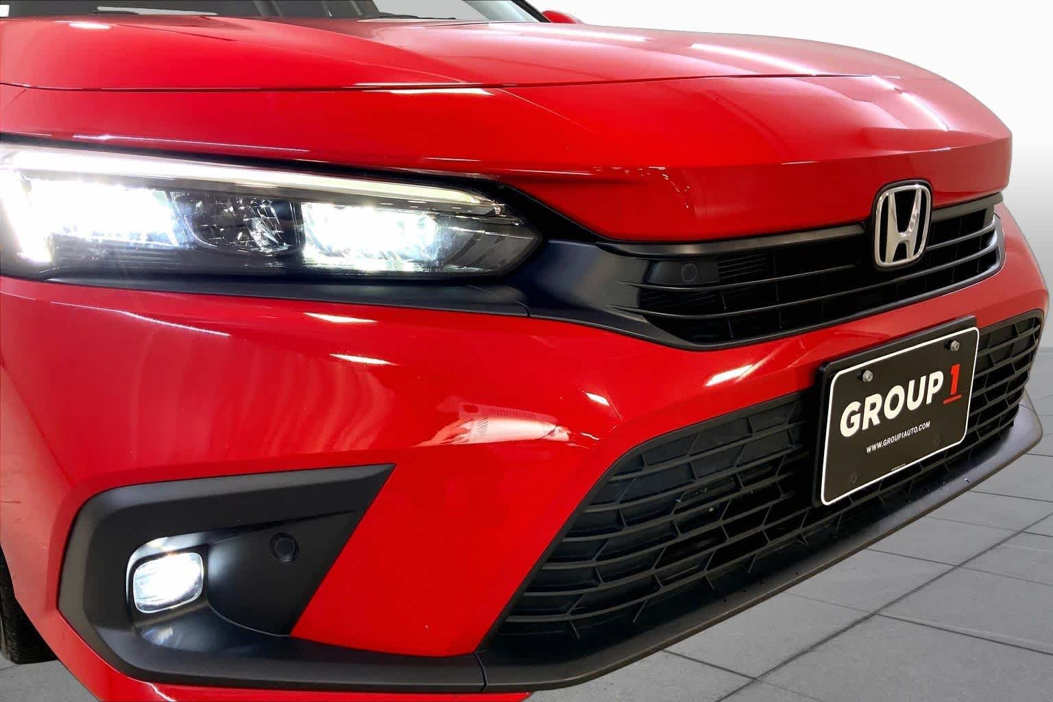 Used 2022 Rallye Red Honda Touring image 32