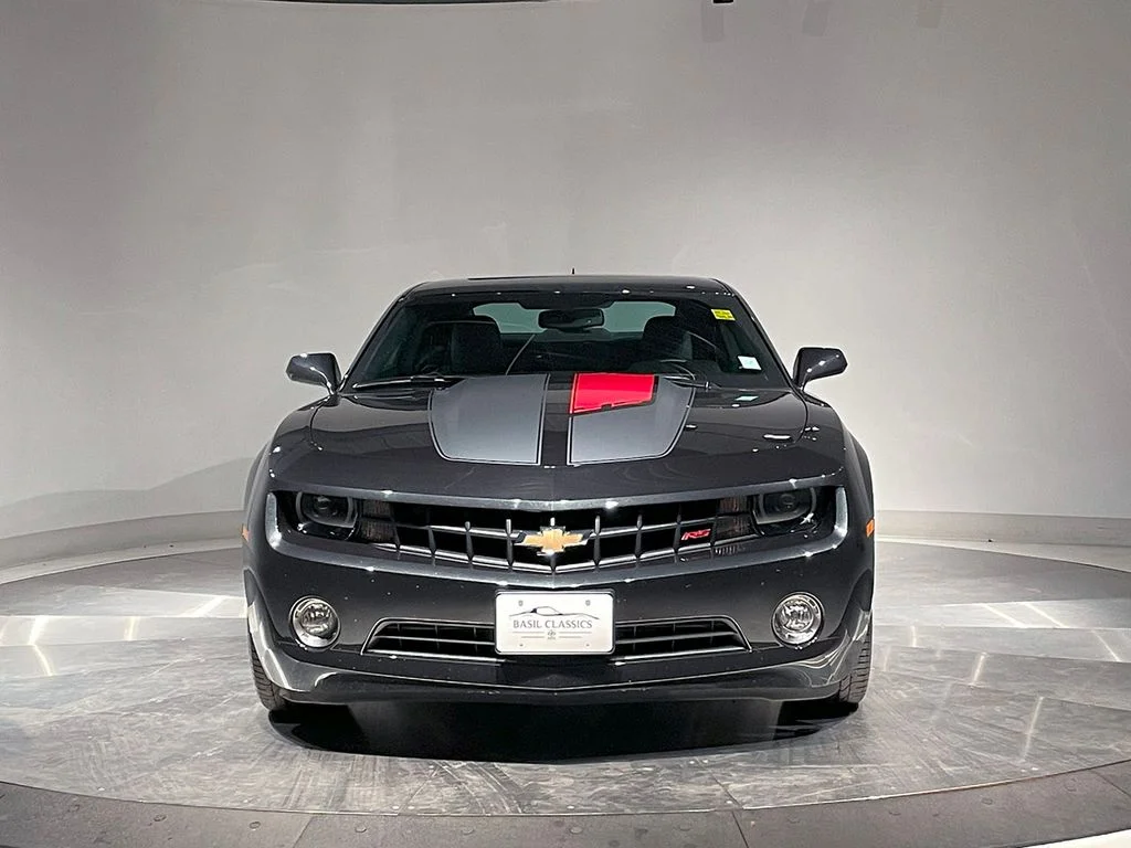Used 2012 Black Chevrolet 2LT image 3