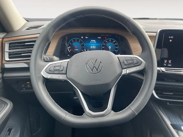 New 2026 Black Volkswagen 2.0T SE w/Technology image 12