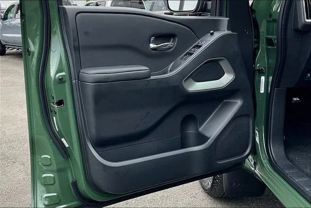 2026 Nissan Frontier SV - Photo 22