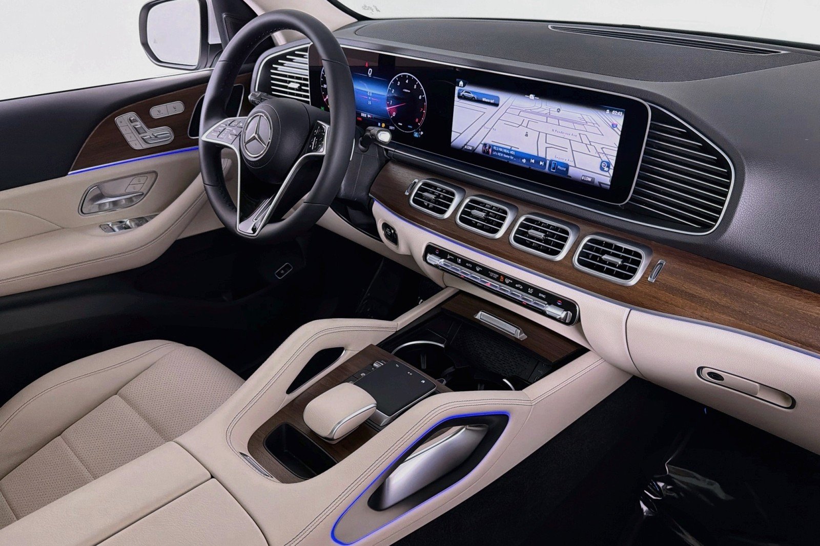 New 2026 Polar White Mercedes-Benz GLE 350 4MATIC® SUV image 15
