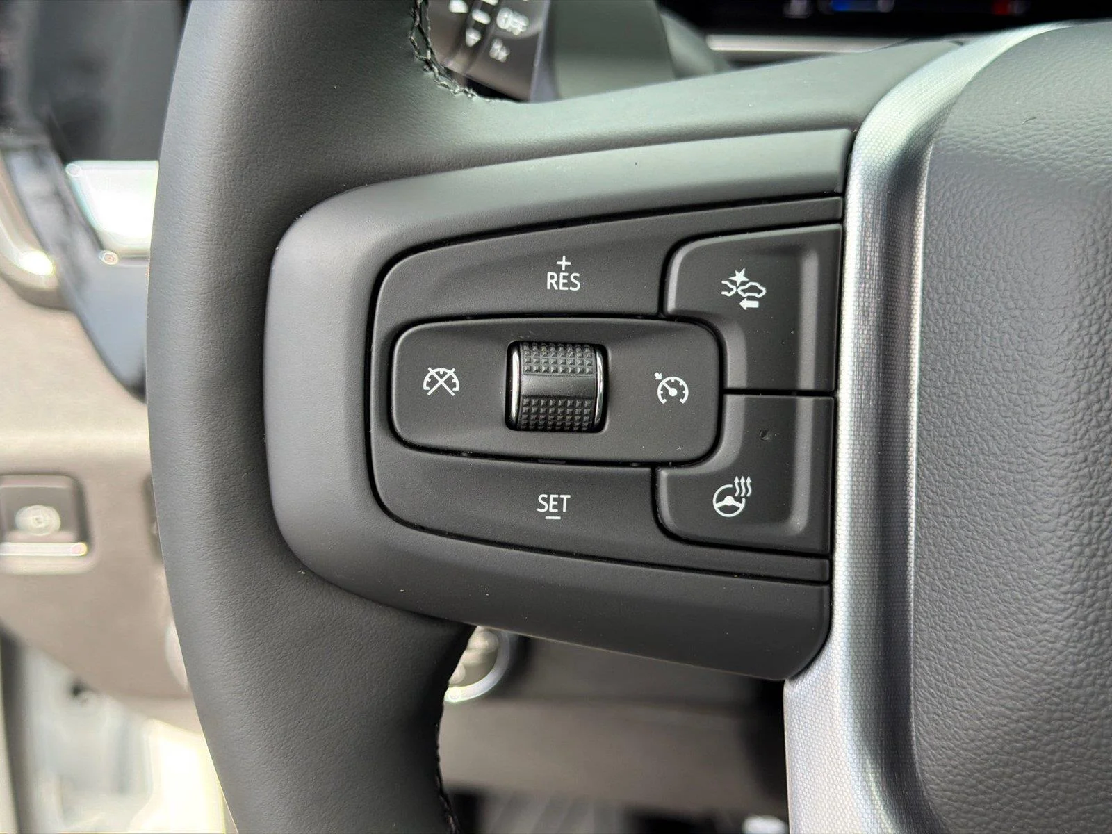 2026 GMC Sierra 1500 SLT - Photo 17