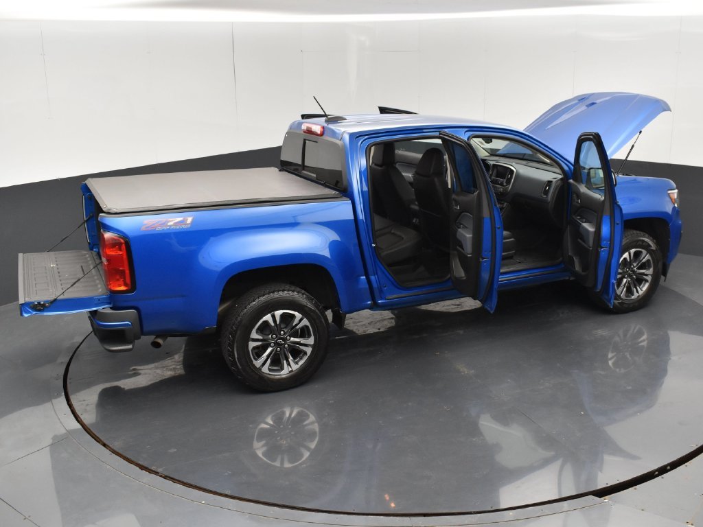 Used 2021 Blue Chevrolet Z71 image 33