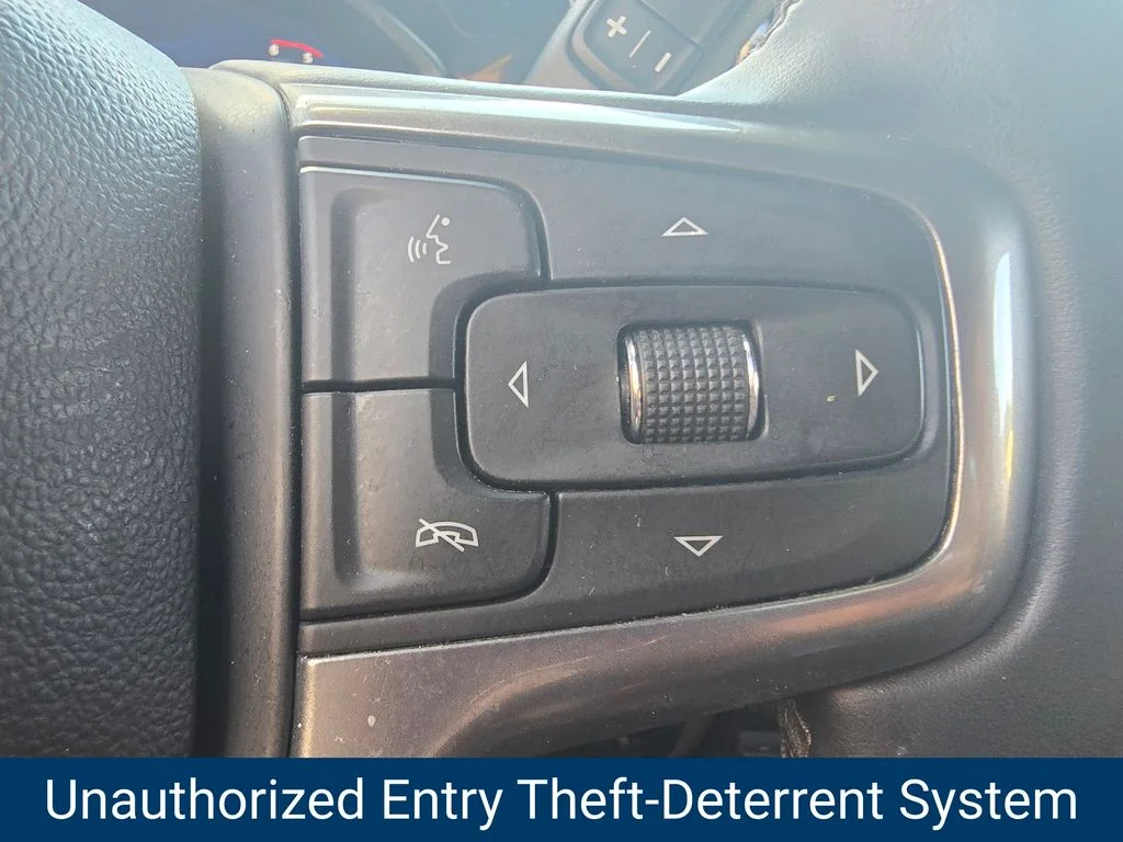 Certified Used 2025 White Chevrolet LT image 33
