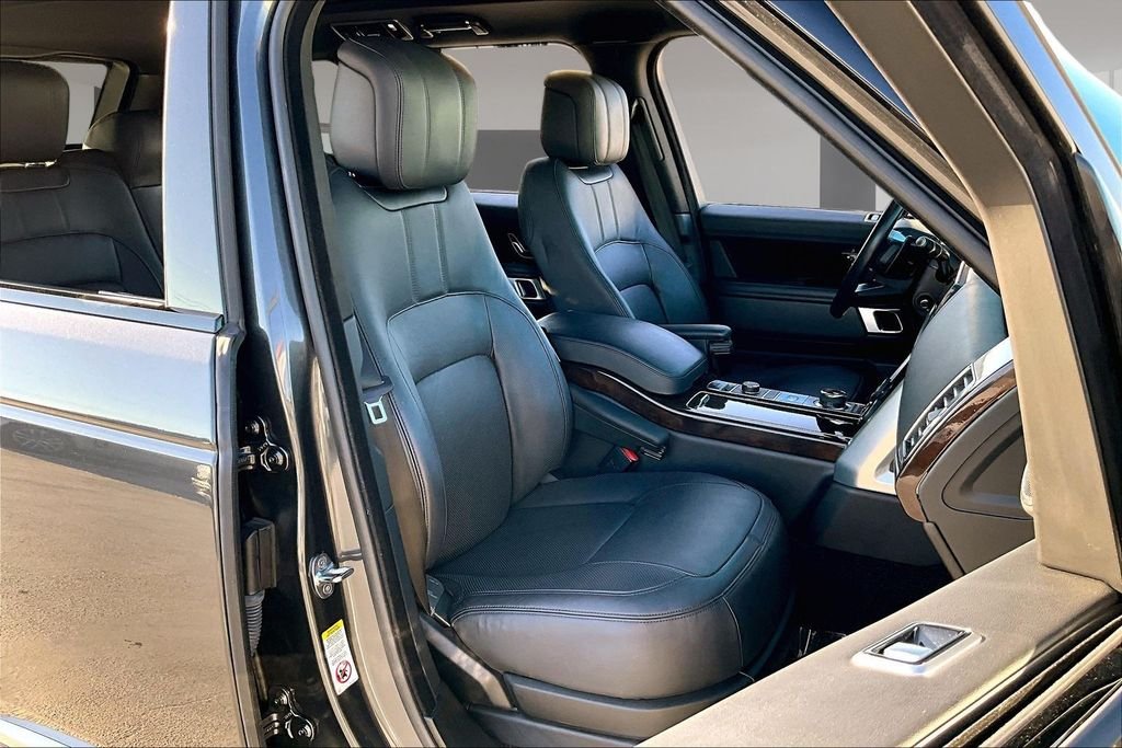 Used 2021 Carpathian Gray Premium Metallic Land Rover Westminster image 27