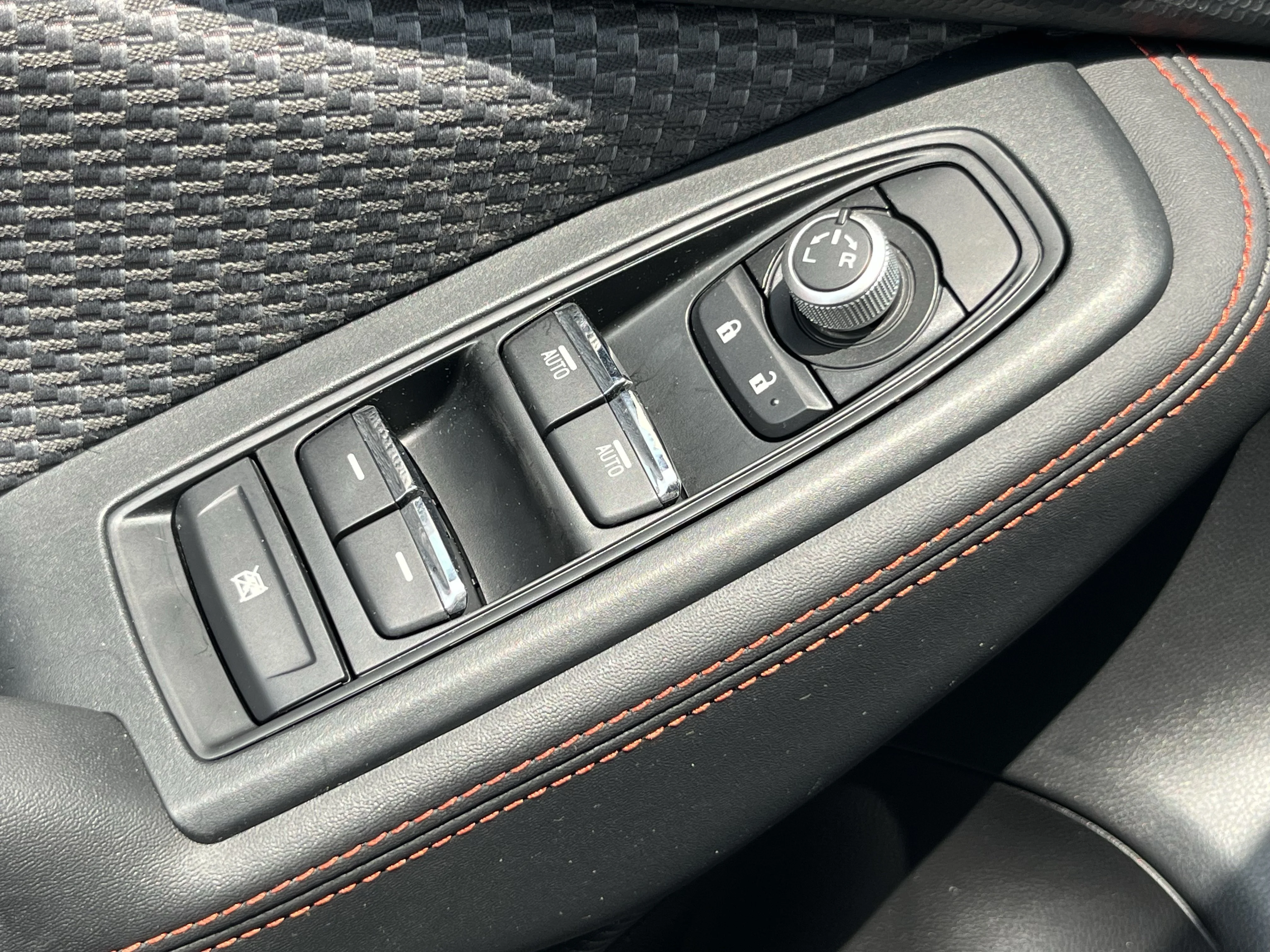 Used 2023 Ice Silver Metallic Subaru Sport image 22