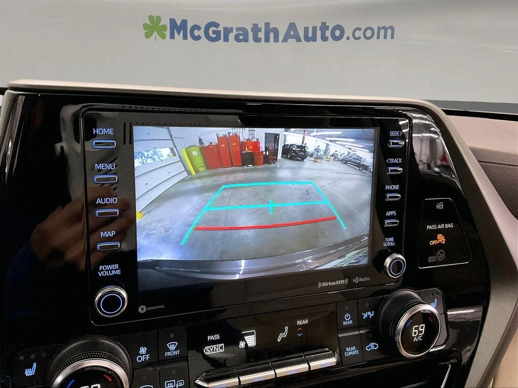 Used 2022 Gray Toyota XLE image 25