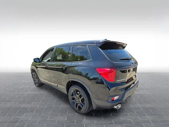 Used 2023 Black Honda EX-L image 6