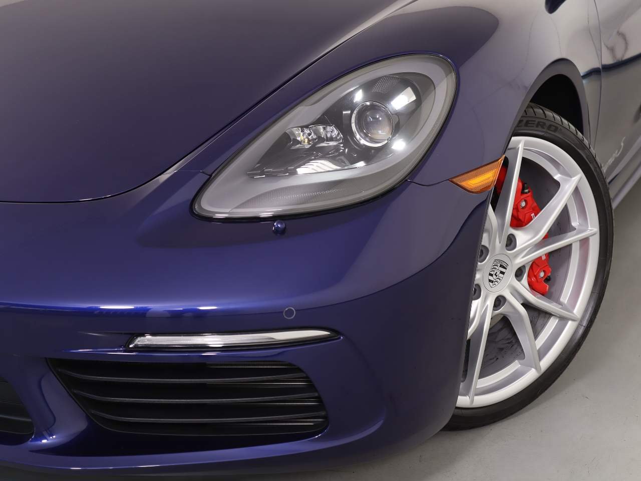 2025 Porsche 718 S - Photo 12