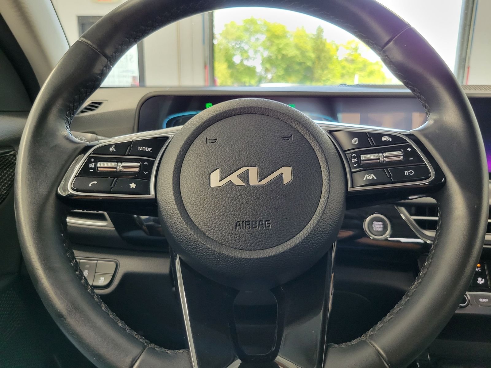 Used 2025 Blue Kia S image 12
