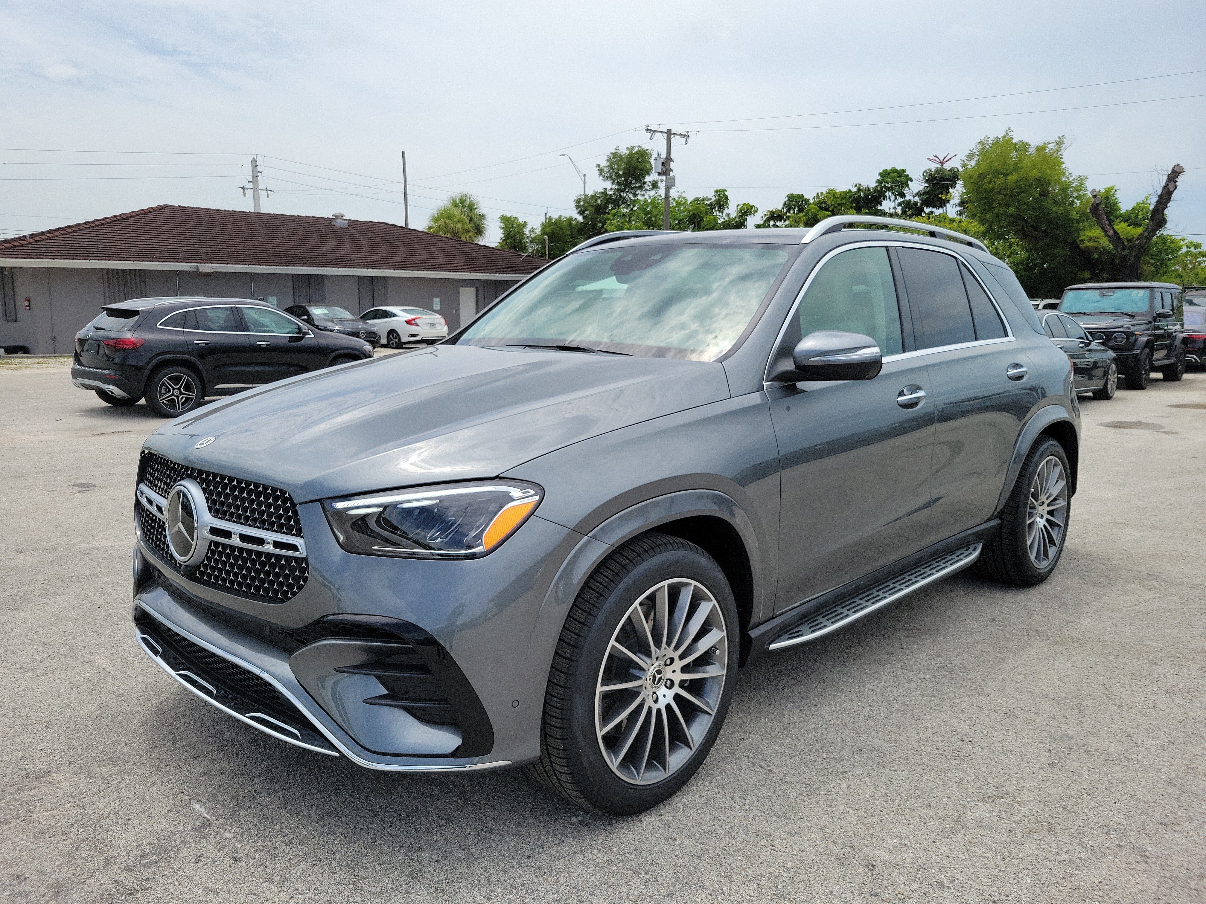 New 2026 Selenite Grey Metallic Mercedes-Benz GLE 450 image 35
