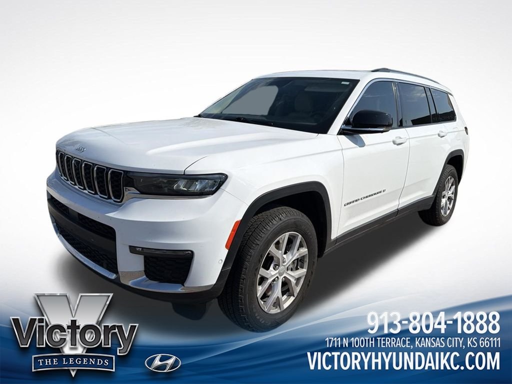 Used 2022 White Jeep Limited image 1