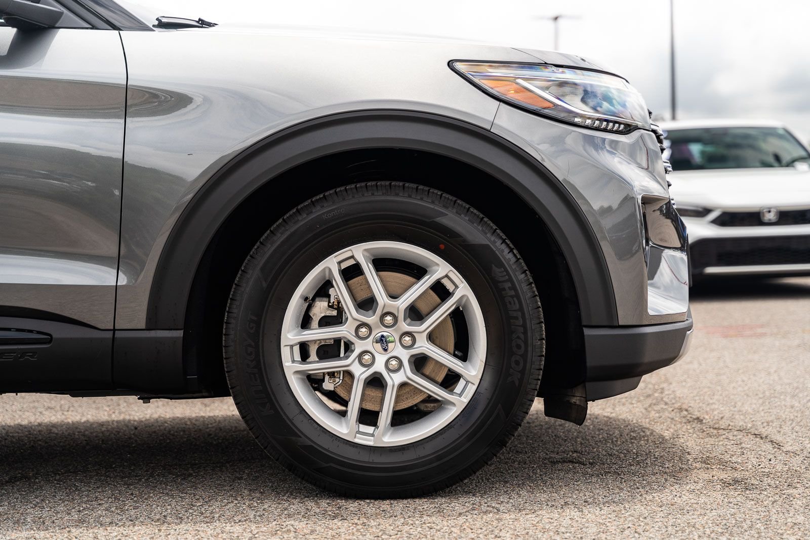 New 2026 Carbonized Gray Metallic Ford Active image 5
