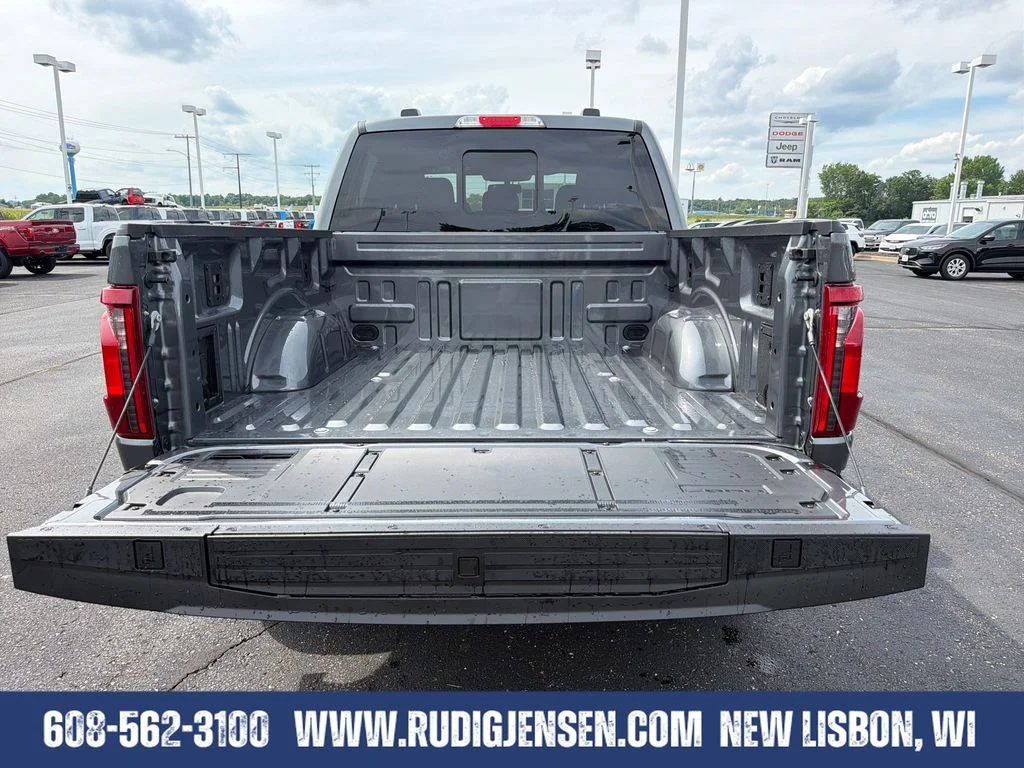New 2026 Gray Ford XLT image 22