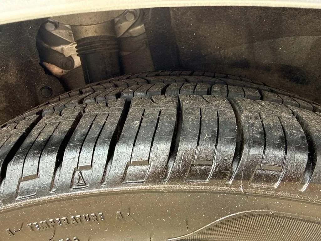 Used 2019  Toyota XSE image 34