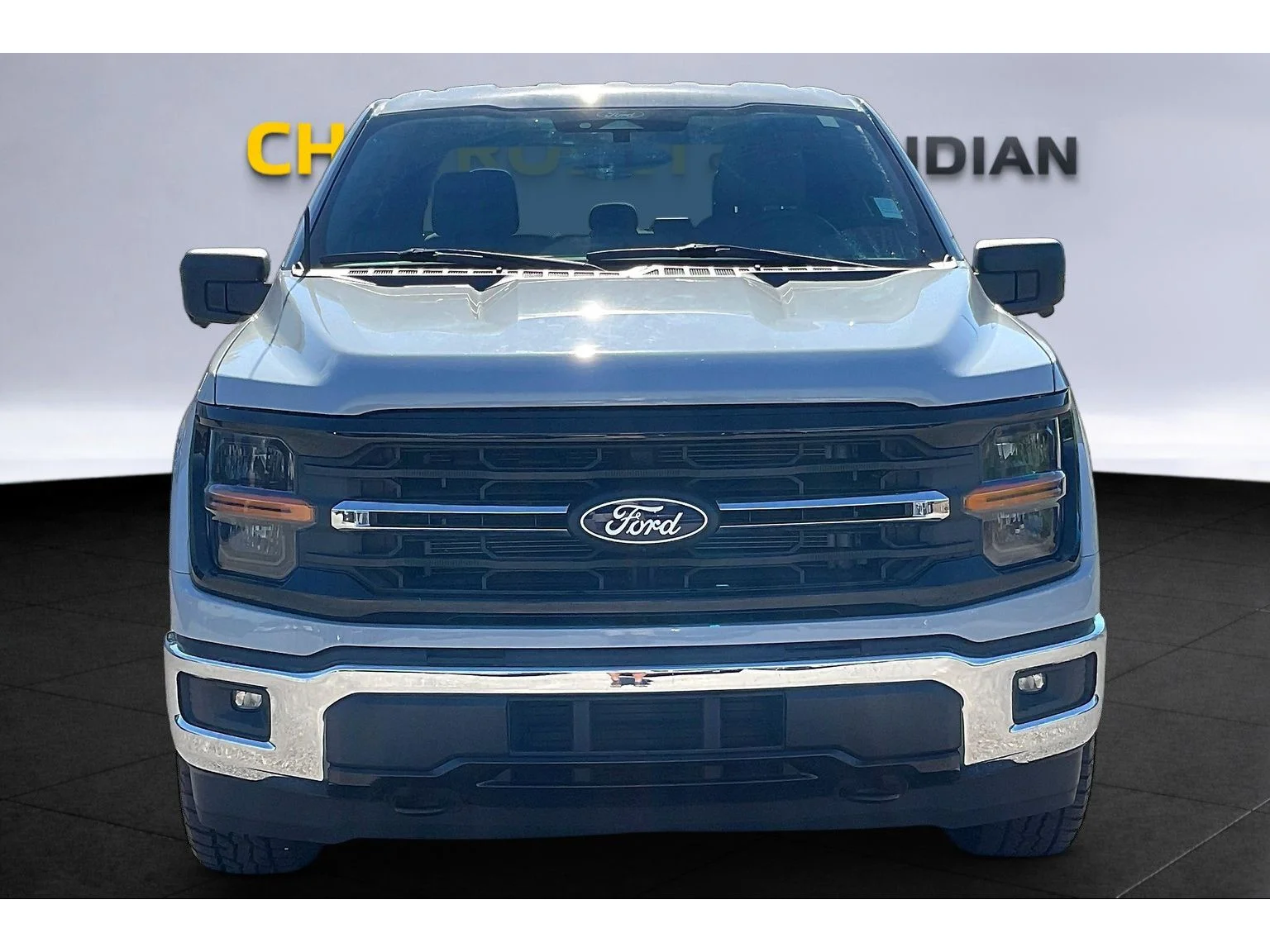 Used 2024 Gray Ford XLT image 3