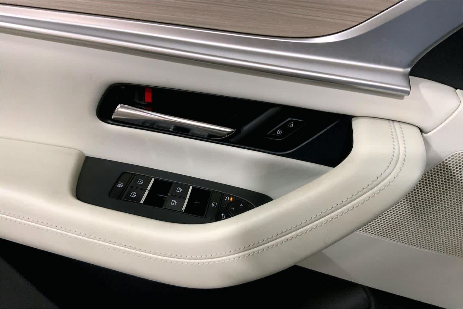 Used 2025 Jet Black Mica Mazda S Premium Package image 67