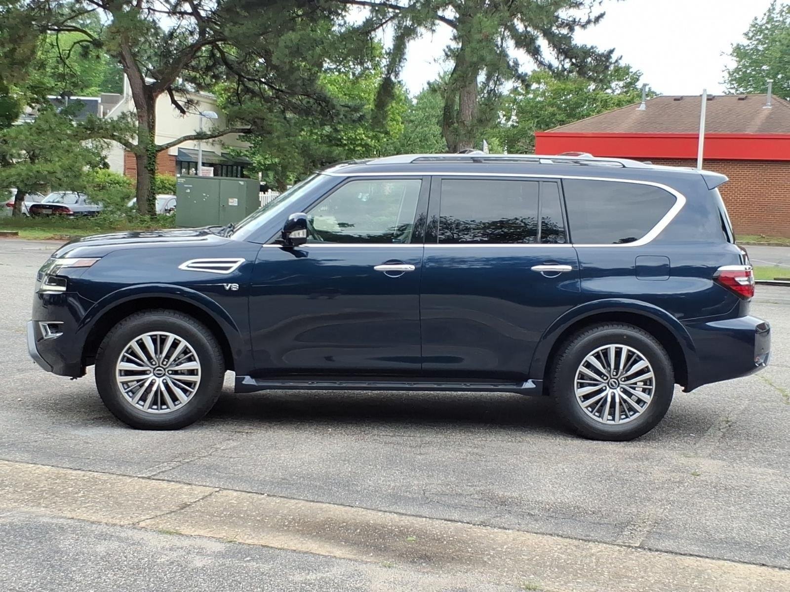 Used 2022 Hermosa Blue Pearl Nissan SL image 3