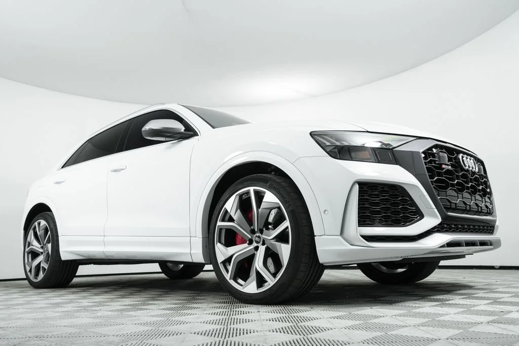 Used 2024 White Audi 4.0T image 99