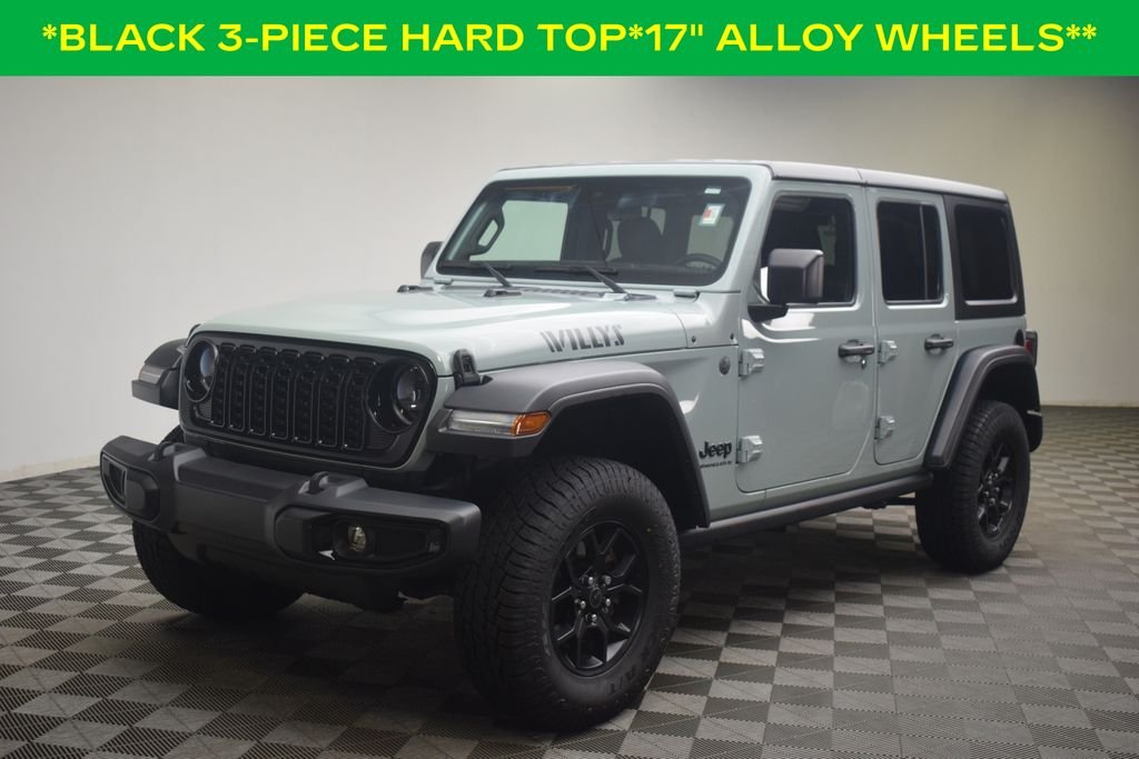 Used 2024 Earl Clearcoat Jeep Sport image 3