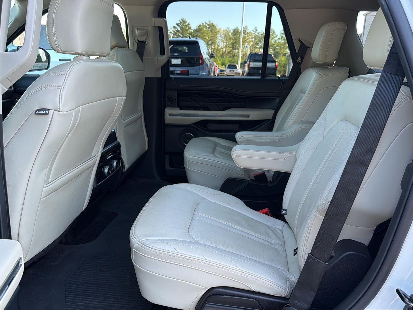 Used 2021 Star White Metallic Tri-Coat Ford Platinum image 11