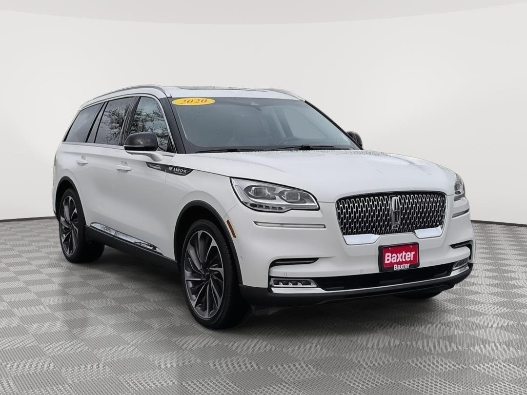 Used 2020 Pristine White Metallic Tri-Coat Lincoln Reserve image 1