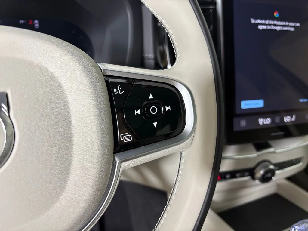 New 2026 Vapour Grey Volvo Ultra image 22