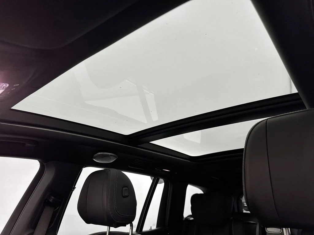 Used 2021 Black Mercedes-Benz Maybach GLS 600 image 22