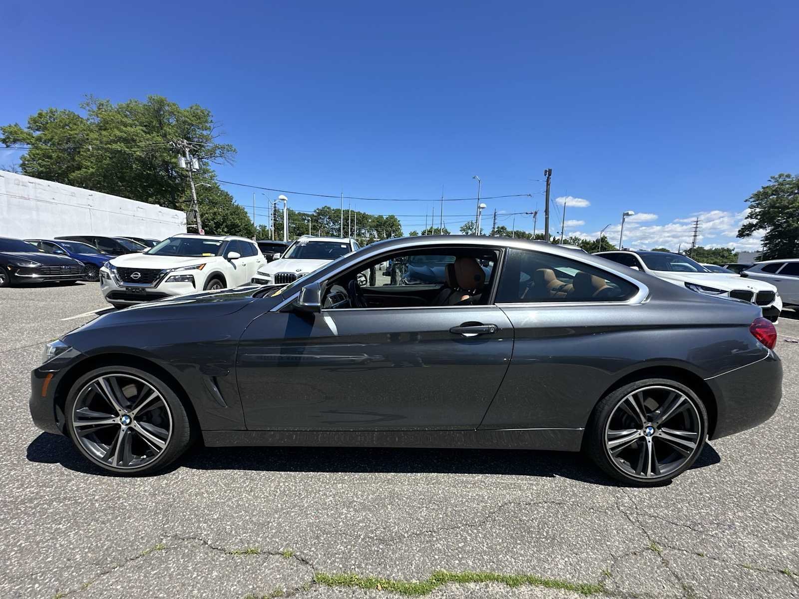 Used 2020 Mineral Grey Metallic BMW 440i xDrive image 4