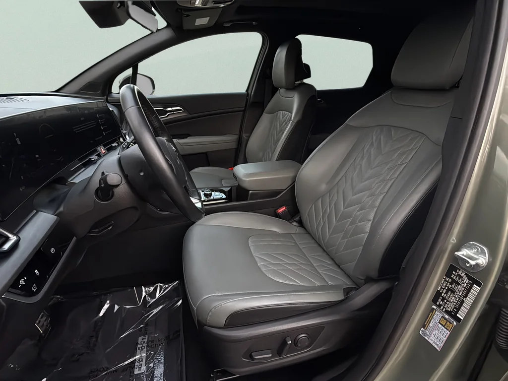 Used 2024 Jungle Green/Ebony Black Roof Kia X-Pro Prestige image 26