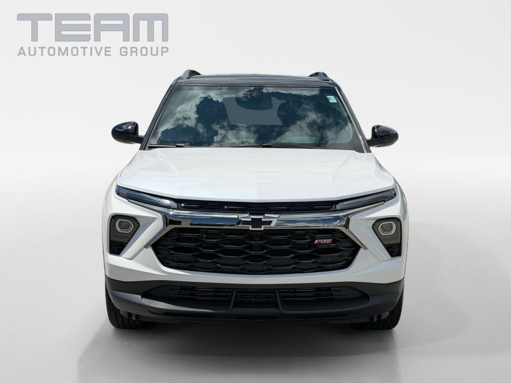 New 2026 Iridescent Pearl Tricoat Chevrolet RS image 2