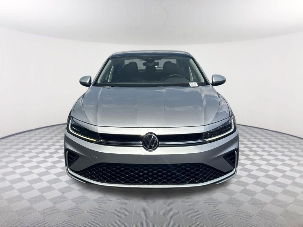 Used 2025 Volkswagen Jetta SE with VIN 3VW7X7BU0SM013220 for sale in Riverdale, GA