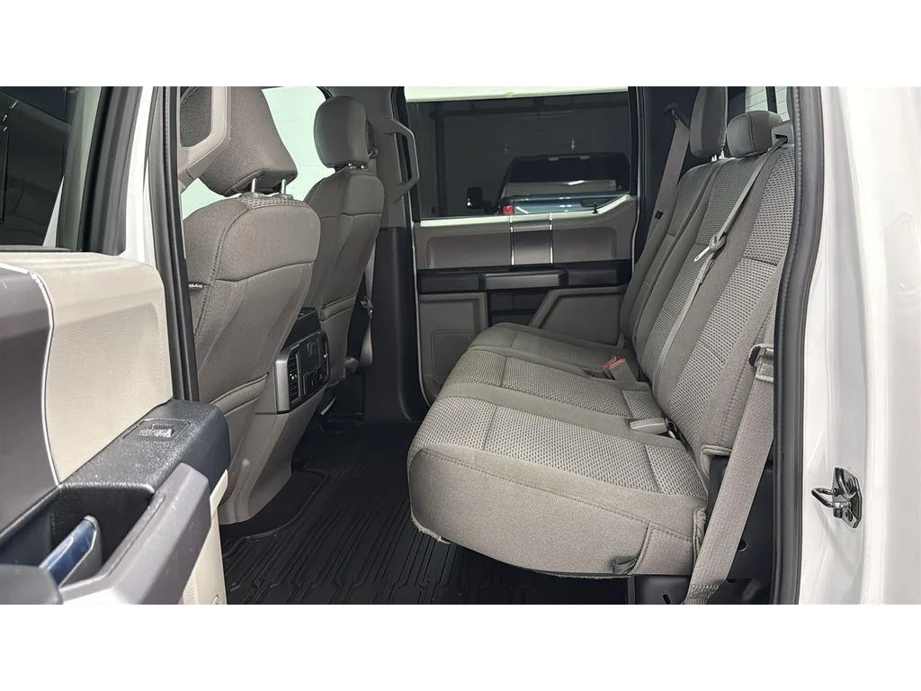 Used 2020 Oxford White Ford XLT Super Crew  4x4 3.5L 1 Owner 302A image 37