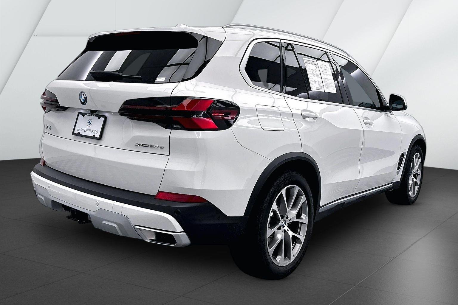 Certified Used 2026 Alpine White BMW xDrive50e image 6