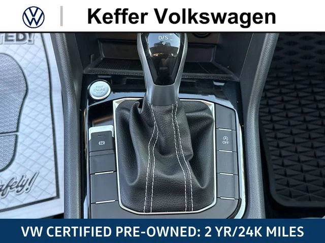 Certified Used 2023 Black Volkswagen 1.5T SE image 23