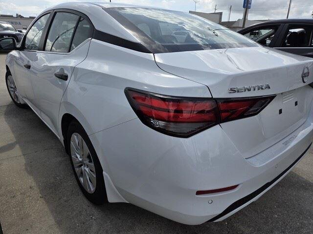 Used 2025 Fresh Powder Nissan S image 5